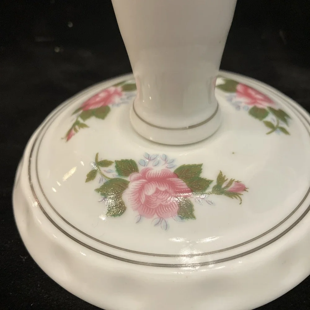 Vintage moss rose